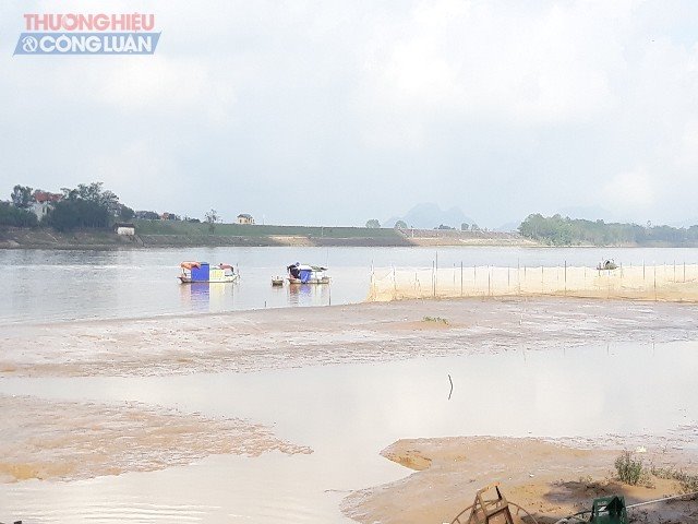 Thanh hóa: Bắt Cua, mò cáy cũng phải nộp phí cho chính quyền xã