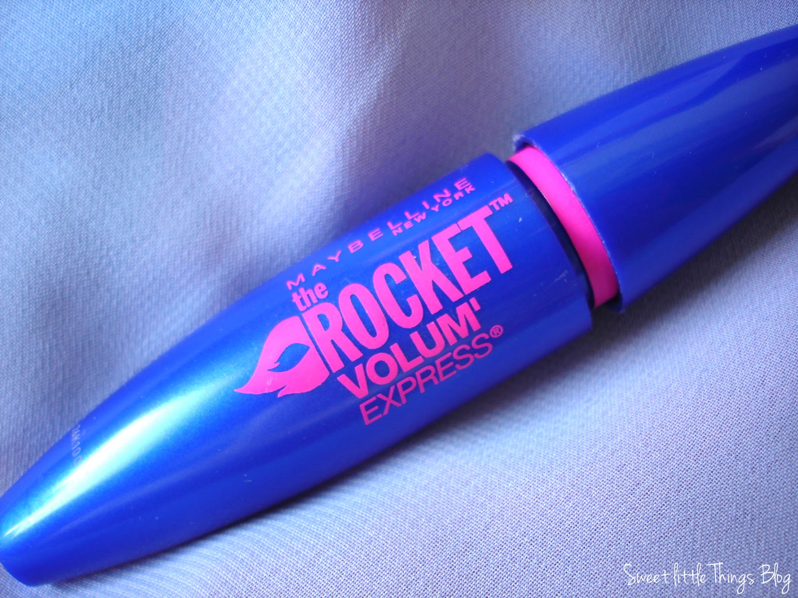 Maybelline Rocket Volume Express mascara REVIEW Sweet little Things Blog