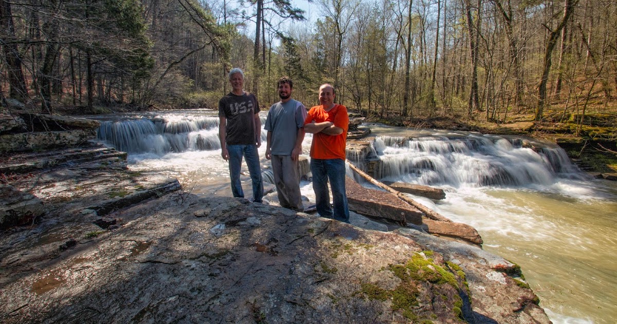 Rick's Hiking Blog Grapevine Shelter, Blue Hole, and Green Grotto