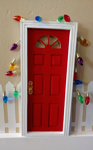 Elf Door--Start a new tradition with your family this Christmas!
