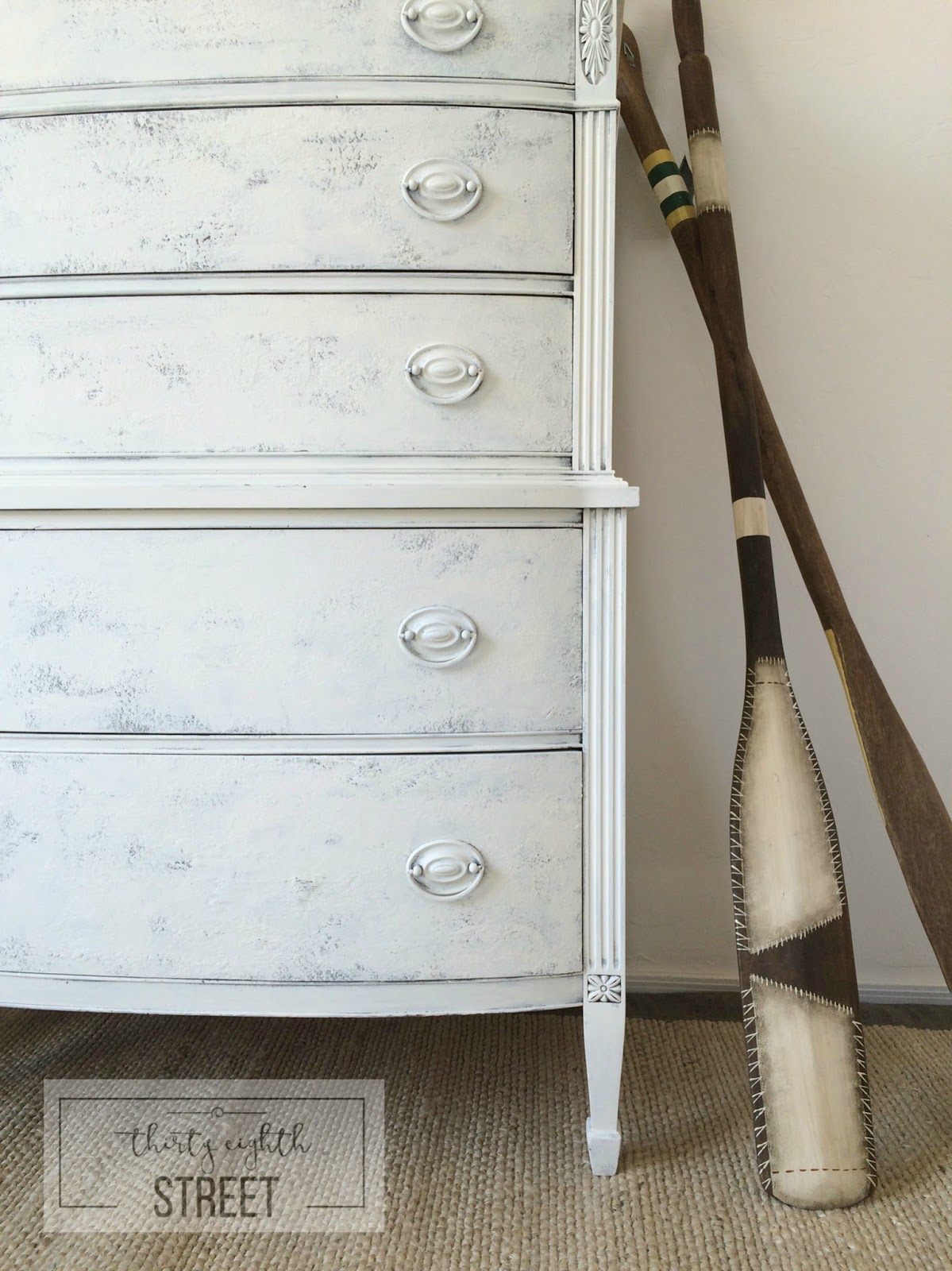 SALTWASH™ PAINT ADDITIVE FOR A UNIQUE FURNITURE PAINT FINISH Thirty Eighth Street