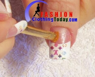 MixFashion: ToDay's Nail Care Tips