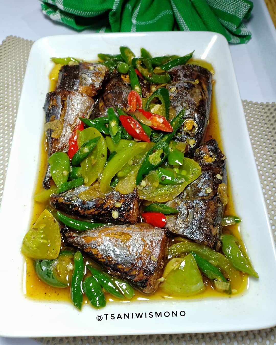 Resep Tongkol Cabe Ijo. Bikin boros Nasi Mak! - Resep Spesial Resep Tongkol Cabe Ijo. Bikin boros Nasi Mak! - Resep Spesial