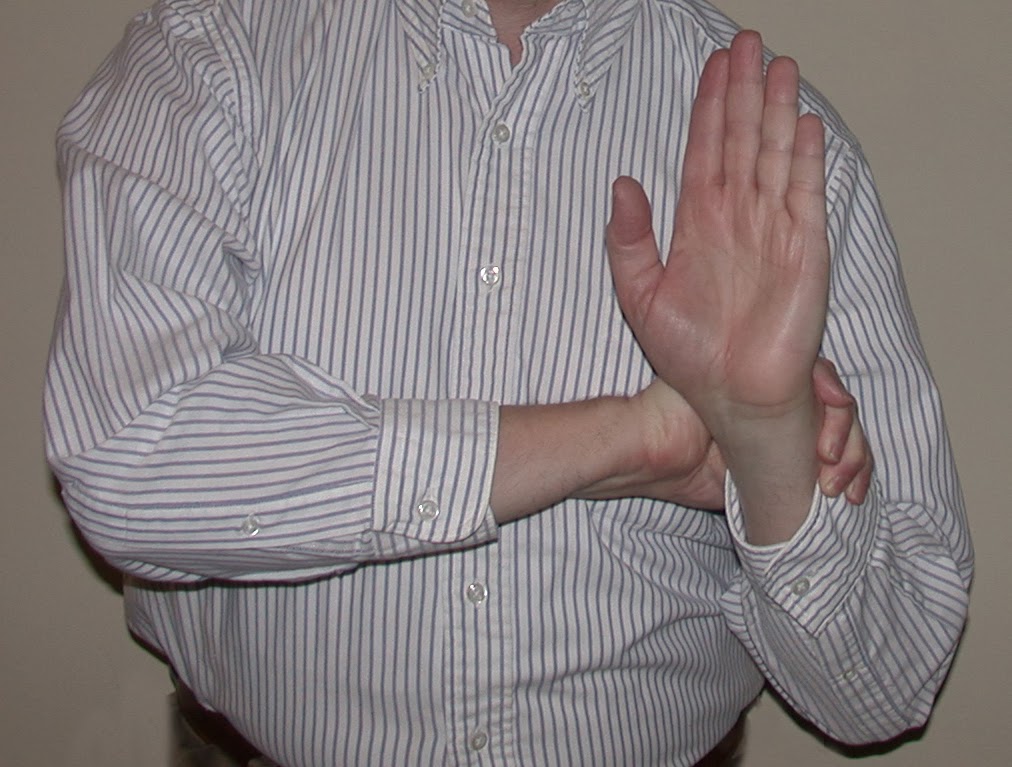 Joyful Public Speaking (from fear to joy) Illegal use of the hands?