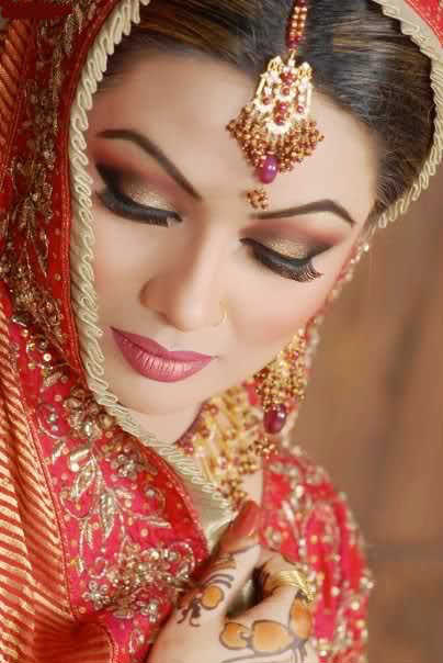 Tech Up Xone Beautiful Pakistani Bridal Makeup 