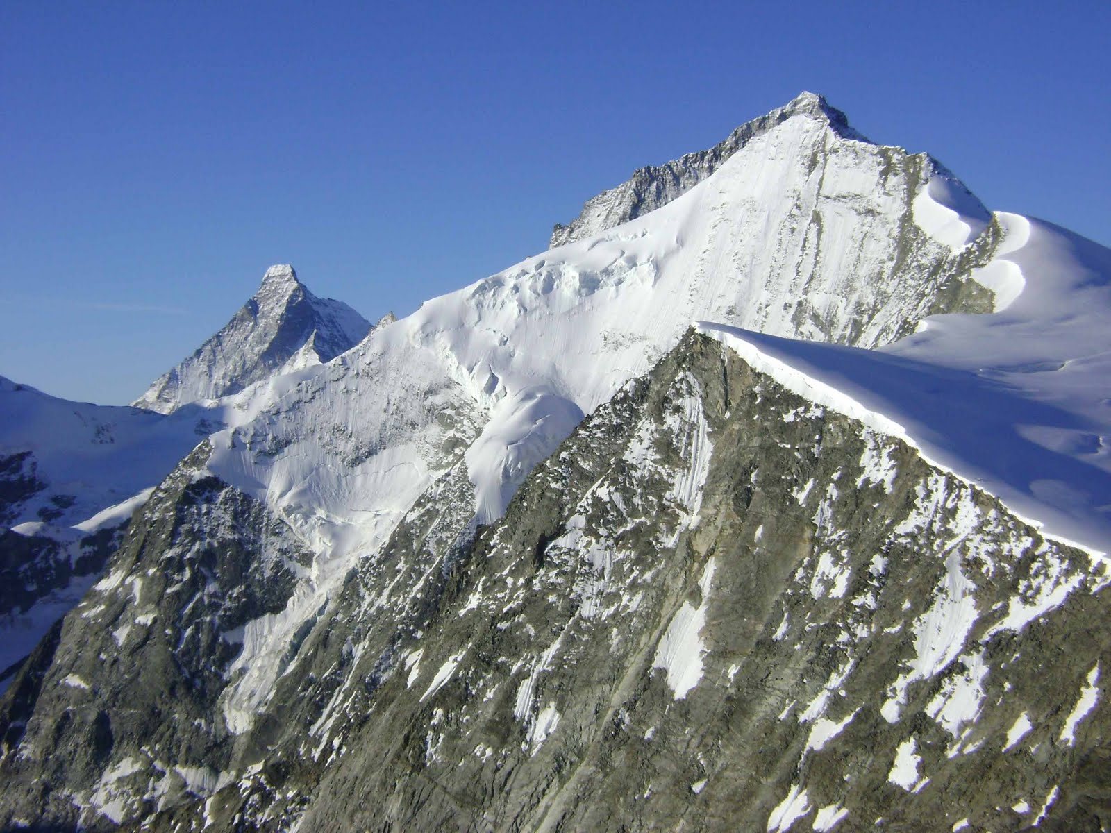 La rimaye: l'amour des montagnes: Pigne de la Lé (3396m): traversée (PD)