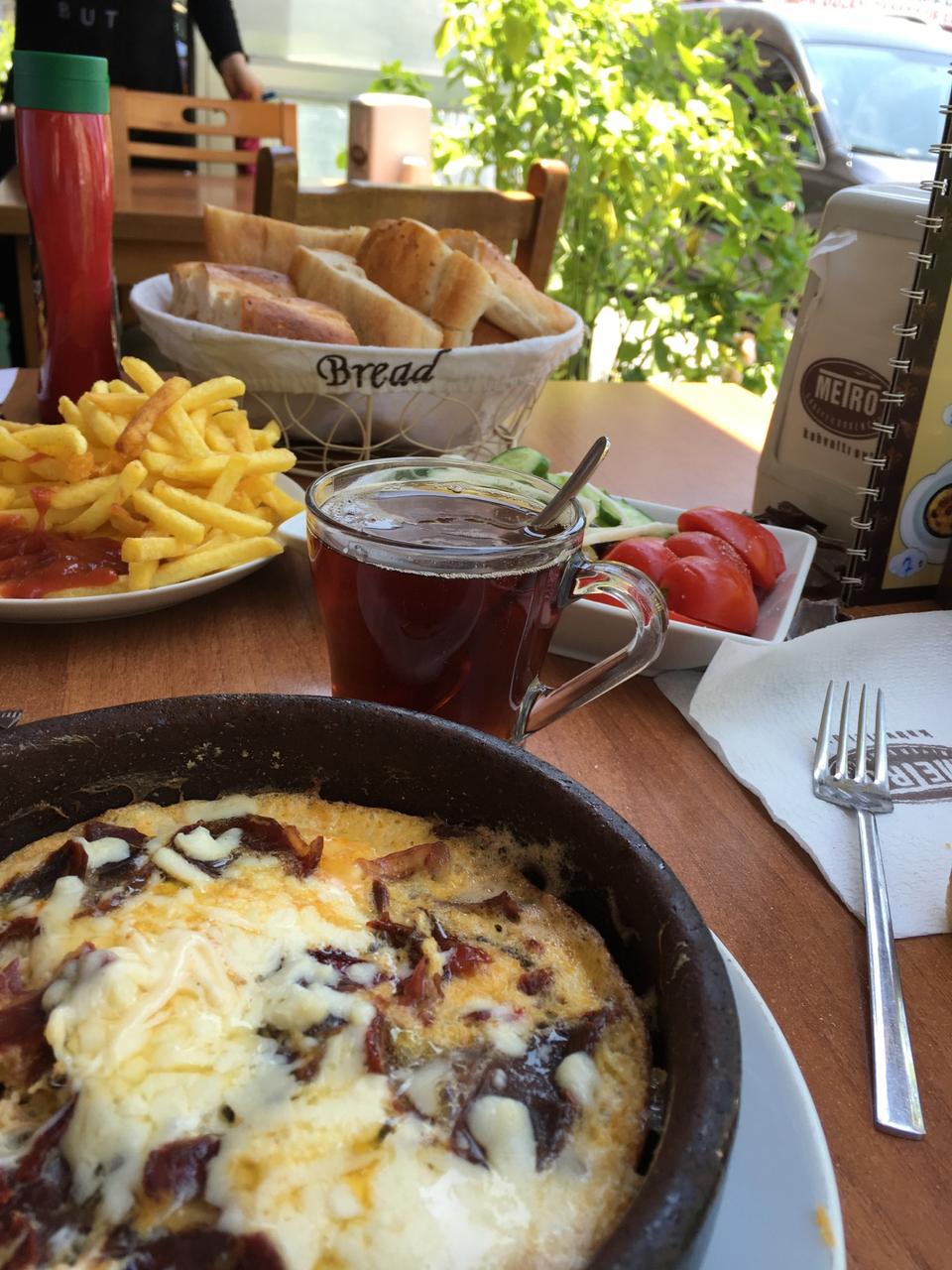 Metro Sariyer Borekcisi Hunat Kayseri Menu Fiyat Listesi