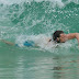 Novas fotos do Jared tomando banho de praia no Rio de Janeiro!