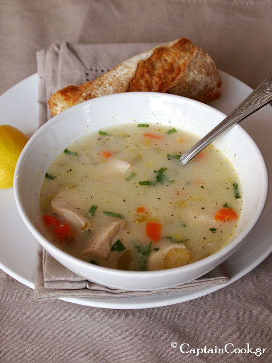 Бульон из индейки. Суп из филе бедра индейки. Суп лапша на курином бульоне. Суп из филе бедра. Суп из филе бедра.