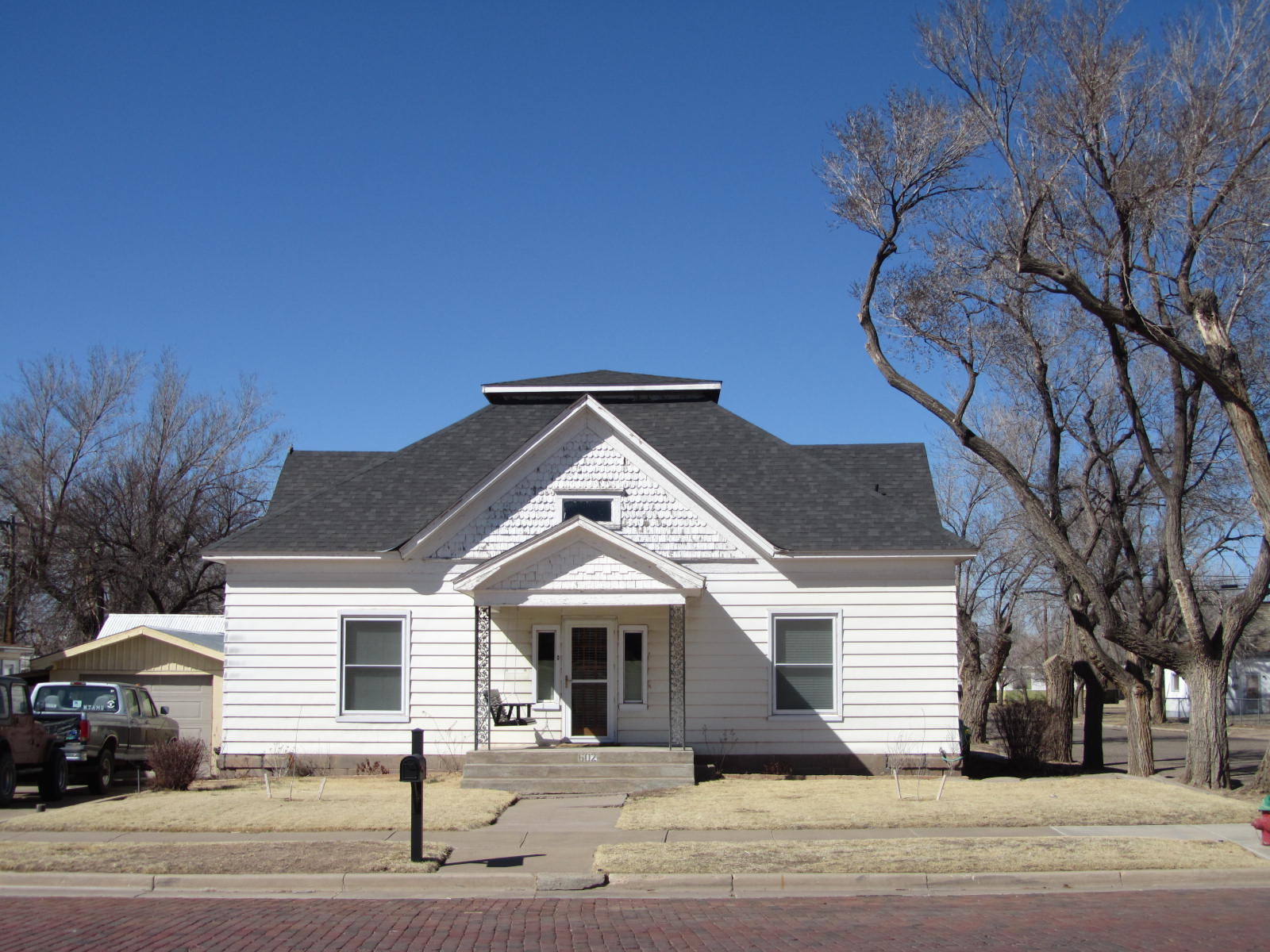 autoliterate American Houses, Dalhart, Texas