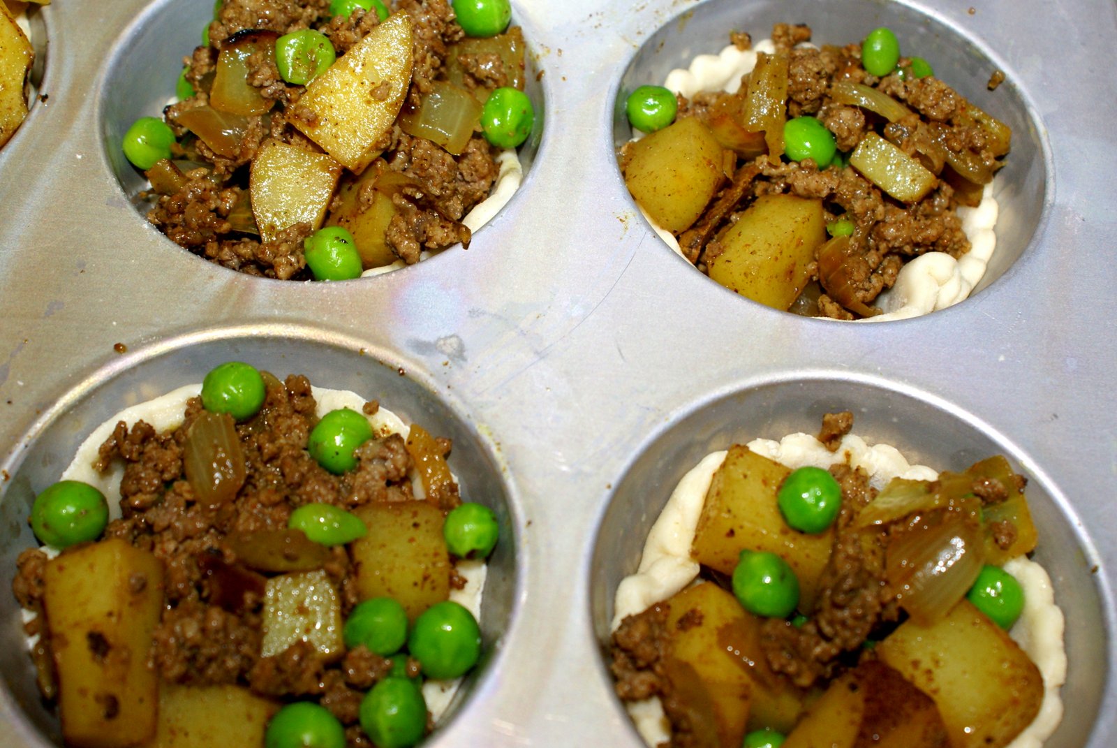 Four Very Happy Eaters Beef Curry Pies Hand Pies