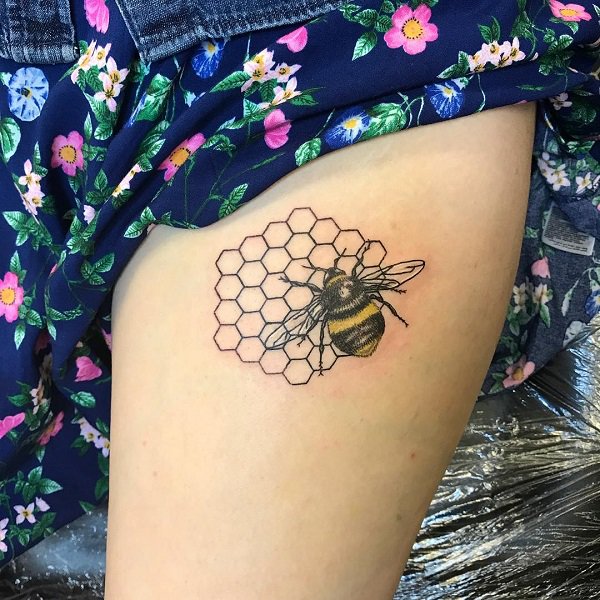 Tatuagem abelha Tatuagem abelha
