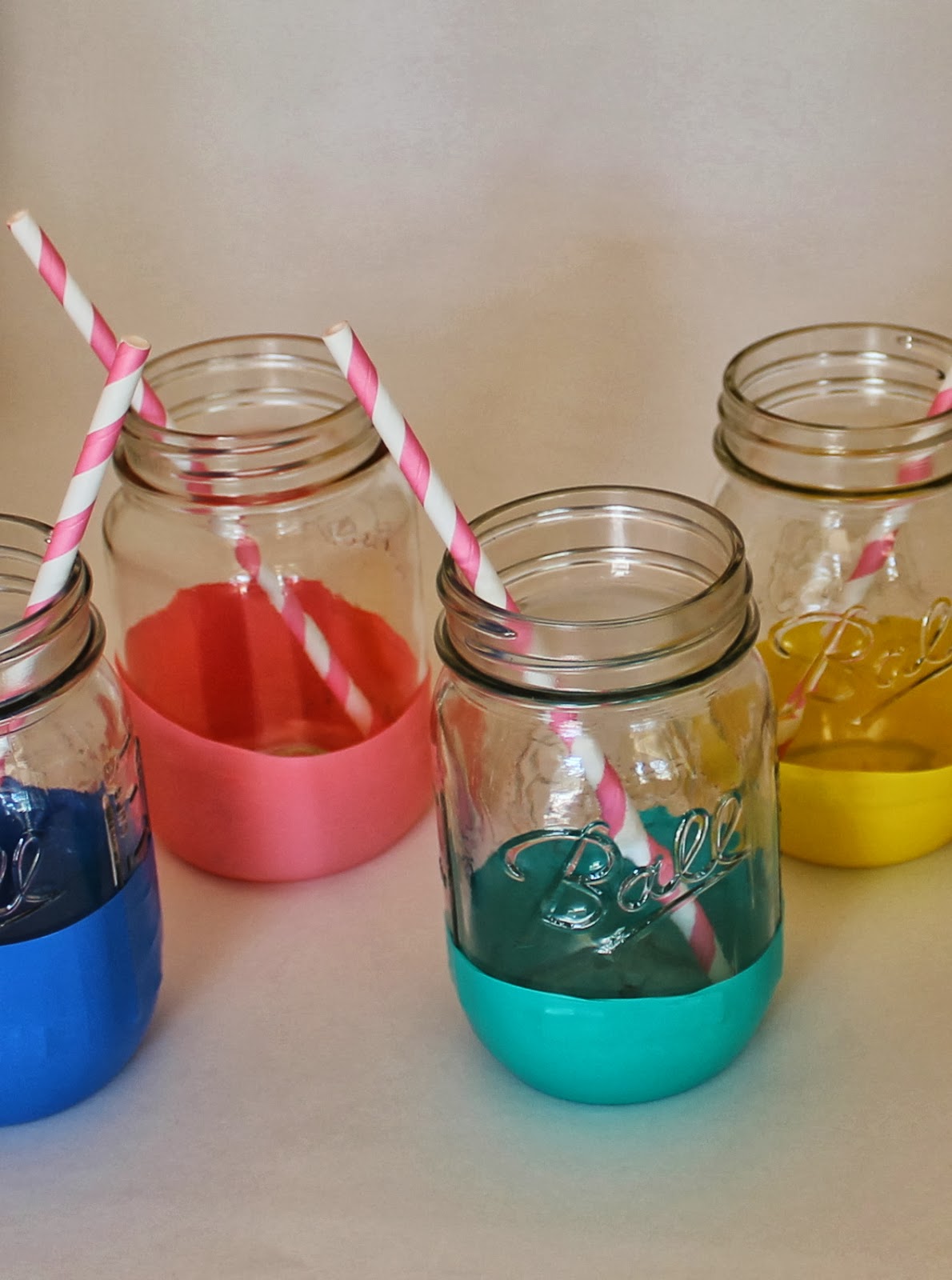 Katherine D. Leventis {DIY BalloonDipped Mason Jars}