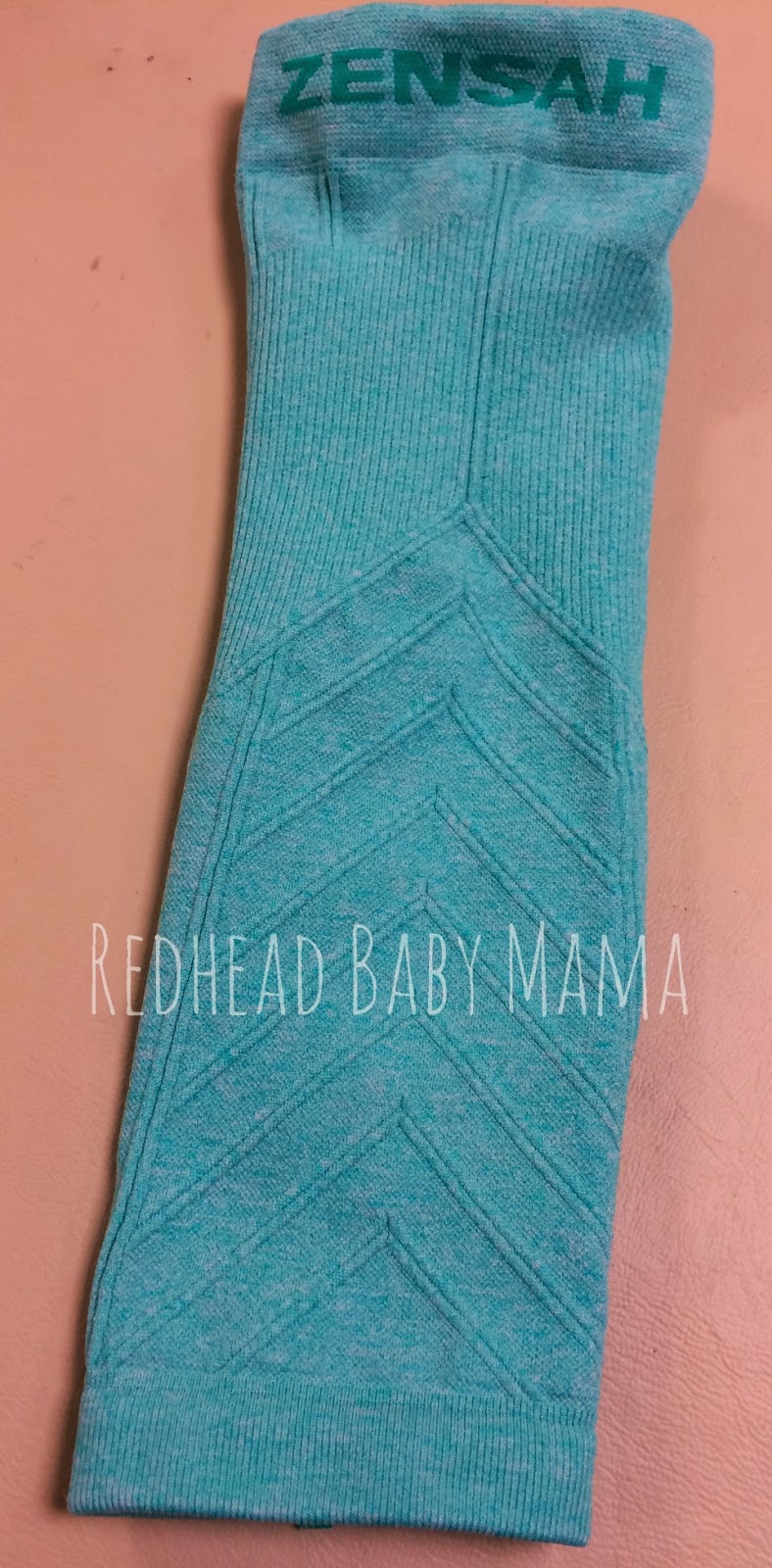 How to Paint Zensah Leg Sleeves - Redhead Baby Mama How to Paint Zensah Leg Sleeves - Redhead Baby Mama