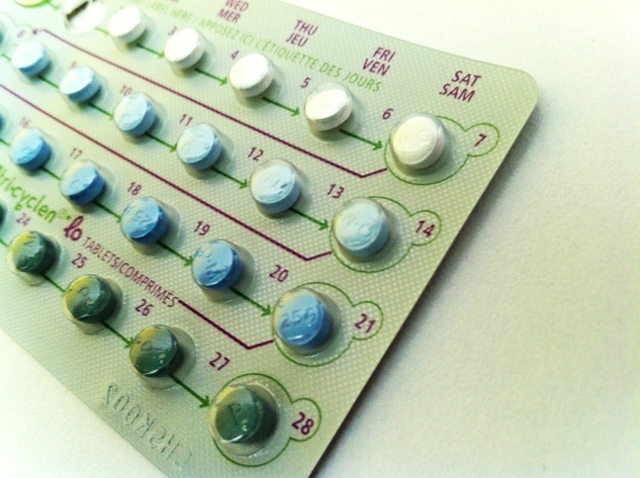 compare alesse tri cyclen