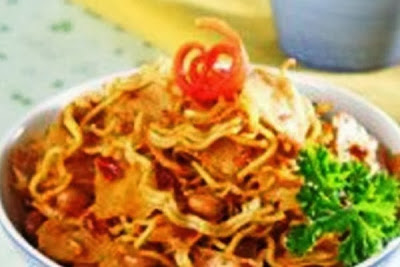 Kering Mie Pangsit Balado. i-Kuliner