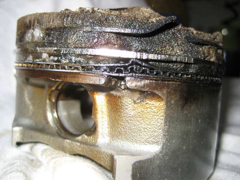 Lunar auto engine diagnostics Piston failure