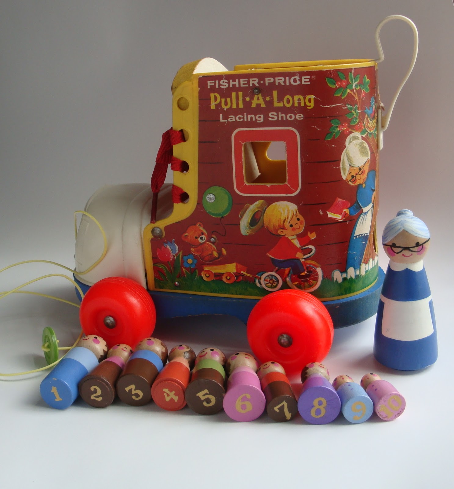 mamazakka Old toys made new Vintage Fisher Price PullaLong Lacing Shoe