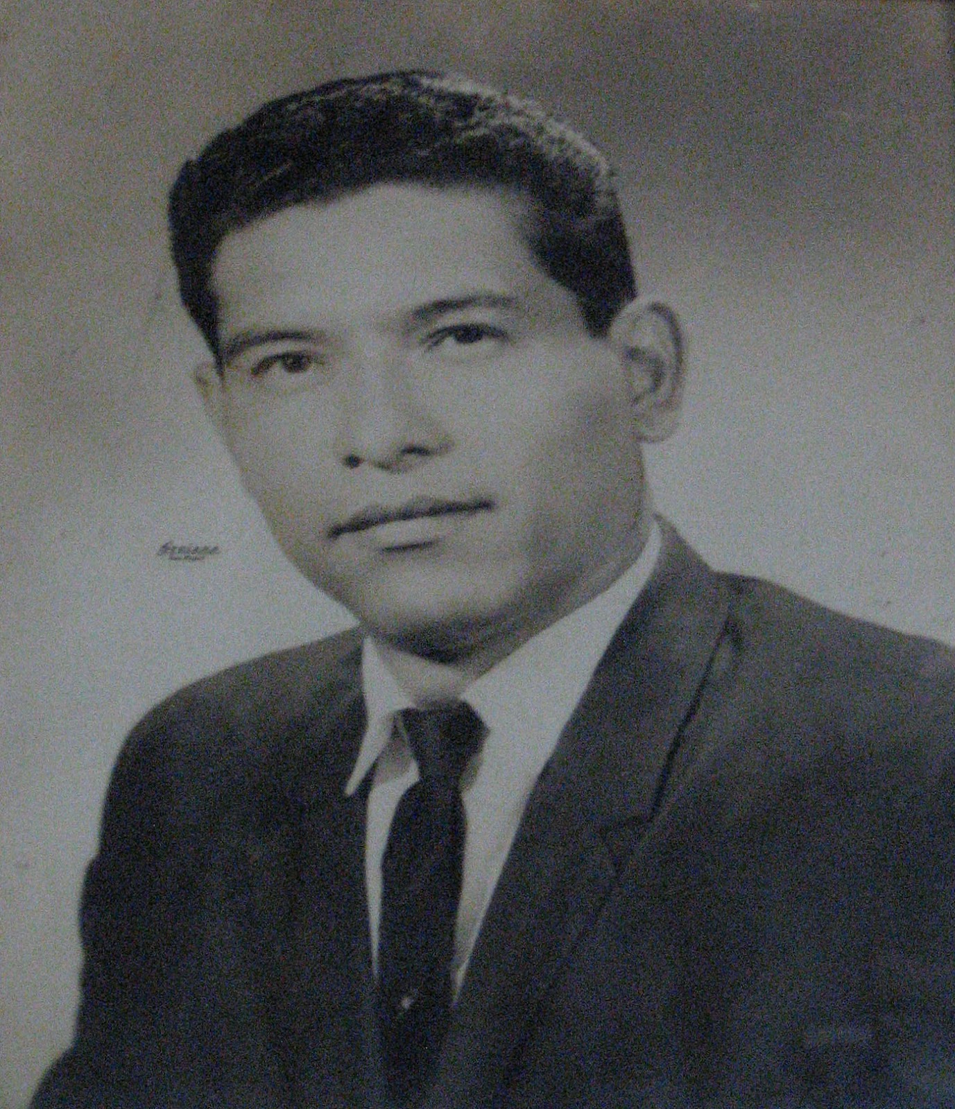 CARLOS CRUZ AVALOS PROFESOR, ALCALDE DE ZACATECOLUCA Y MINISTRO DE