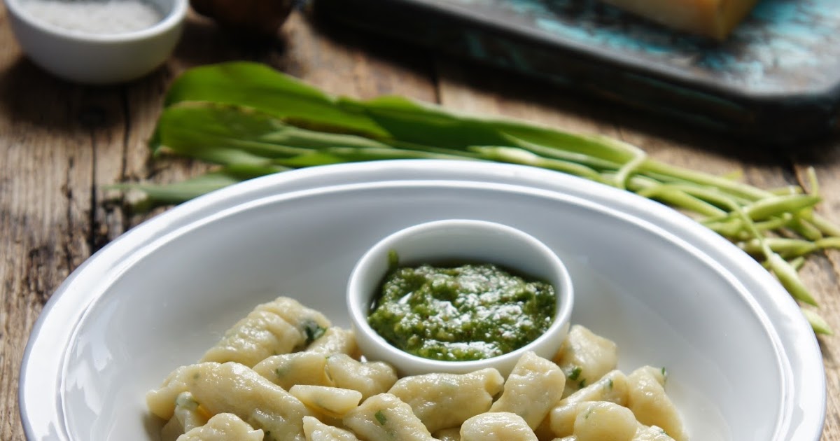 Ma cuisine à moi Gnocchi à l'ail des ours (recette à 6 mains)