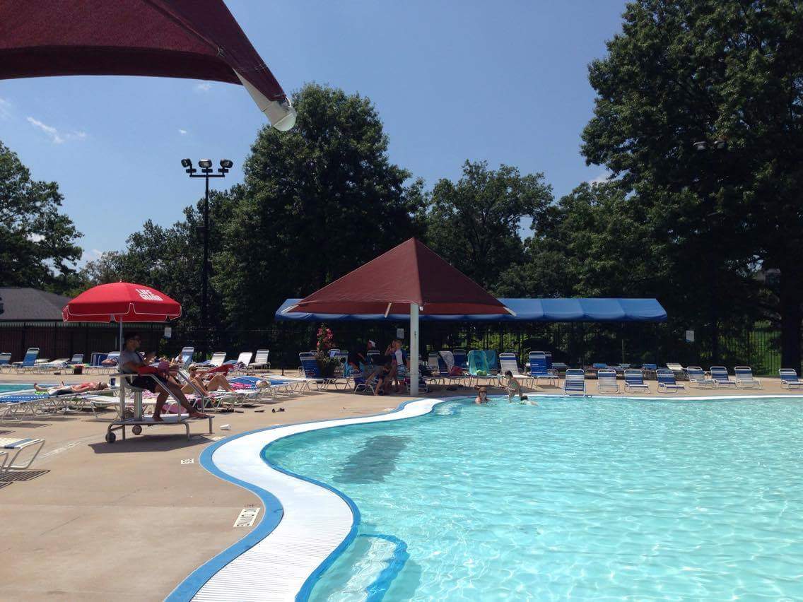 Play St. Louis Shaw Park Aquatic Center, Clayton