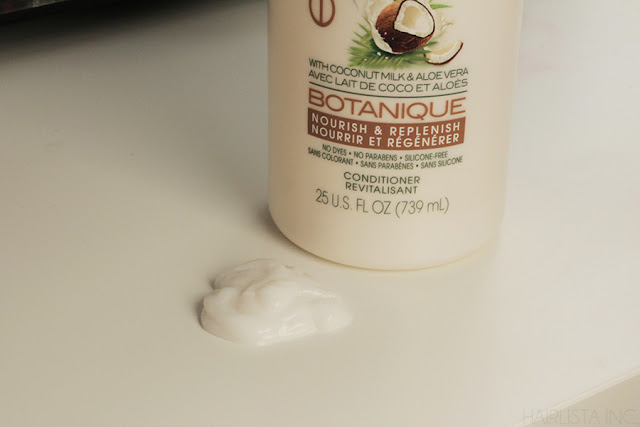 Tresemmé with Coconut Milk & Aloe Vera Botanique Nourish & Replenish Conditioner Review | on HairliciousInc.com