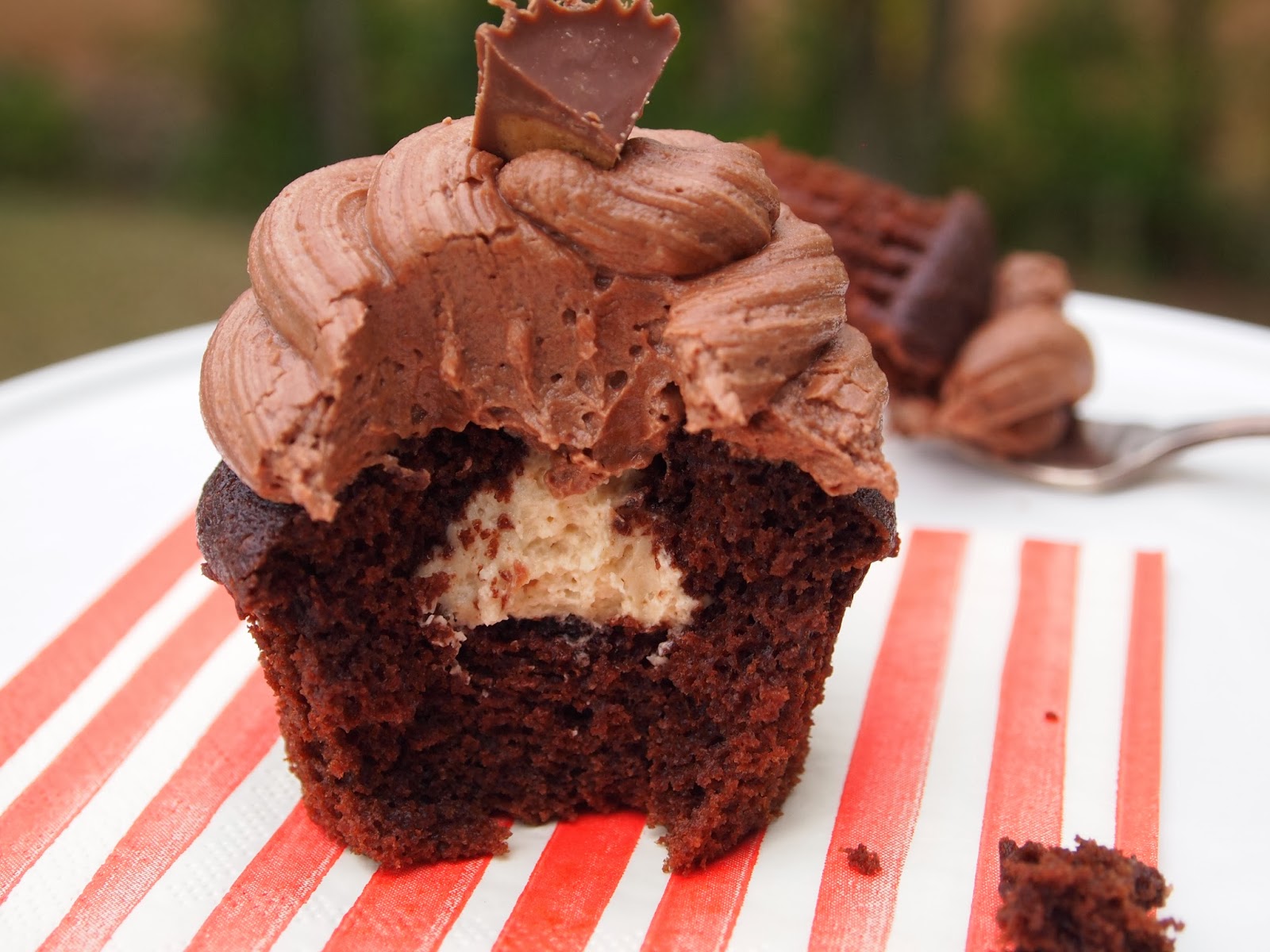 My Girlfriend's Best Recipes Filled Peanut Butter Cupcakes