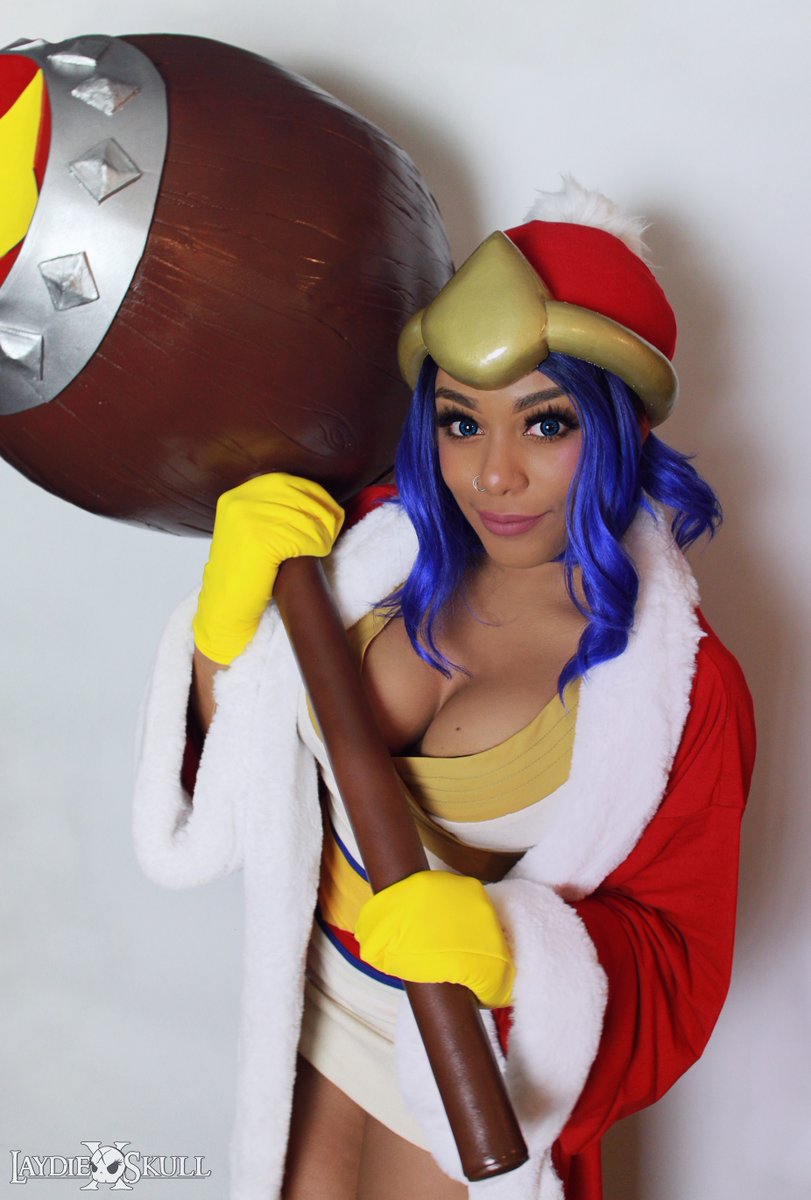 Cosplay Feature: LaydiexSkull's King Dedede.