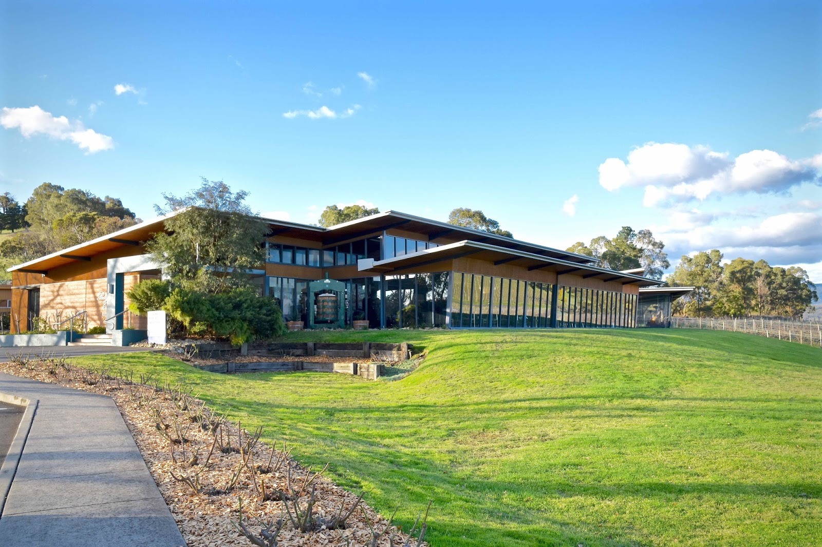 Best News Travel Rae's Restaurant Balgownie Estate Vineyard Resort & Spa