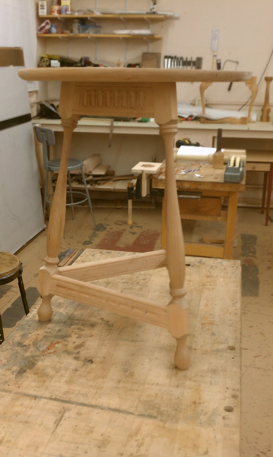 Heritage Woodworking Tripod table update construction complete