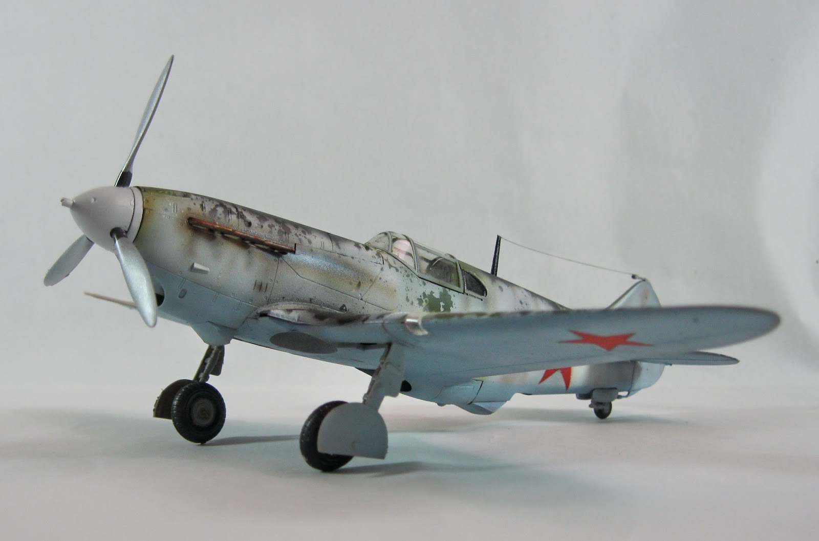 Scale Model Work LavochkinGorbunovGudkov LAGG3