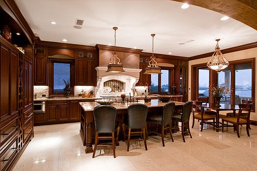 Classic Luxury Combining Kitchen and Dining Room Design Ideas Classic Luxury Combining Kitchen and Dining Room Design Ideas