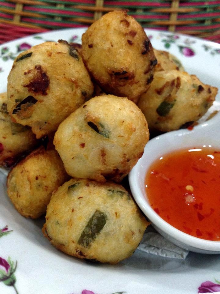 Cik Wan Kitchen: Cucur Udang ala-ala Cucur Kembung