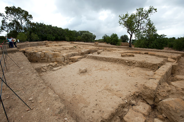 Excavations of the Greek theatre and Hellenistic-Roman quarter of Agrigento, Sicily