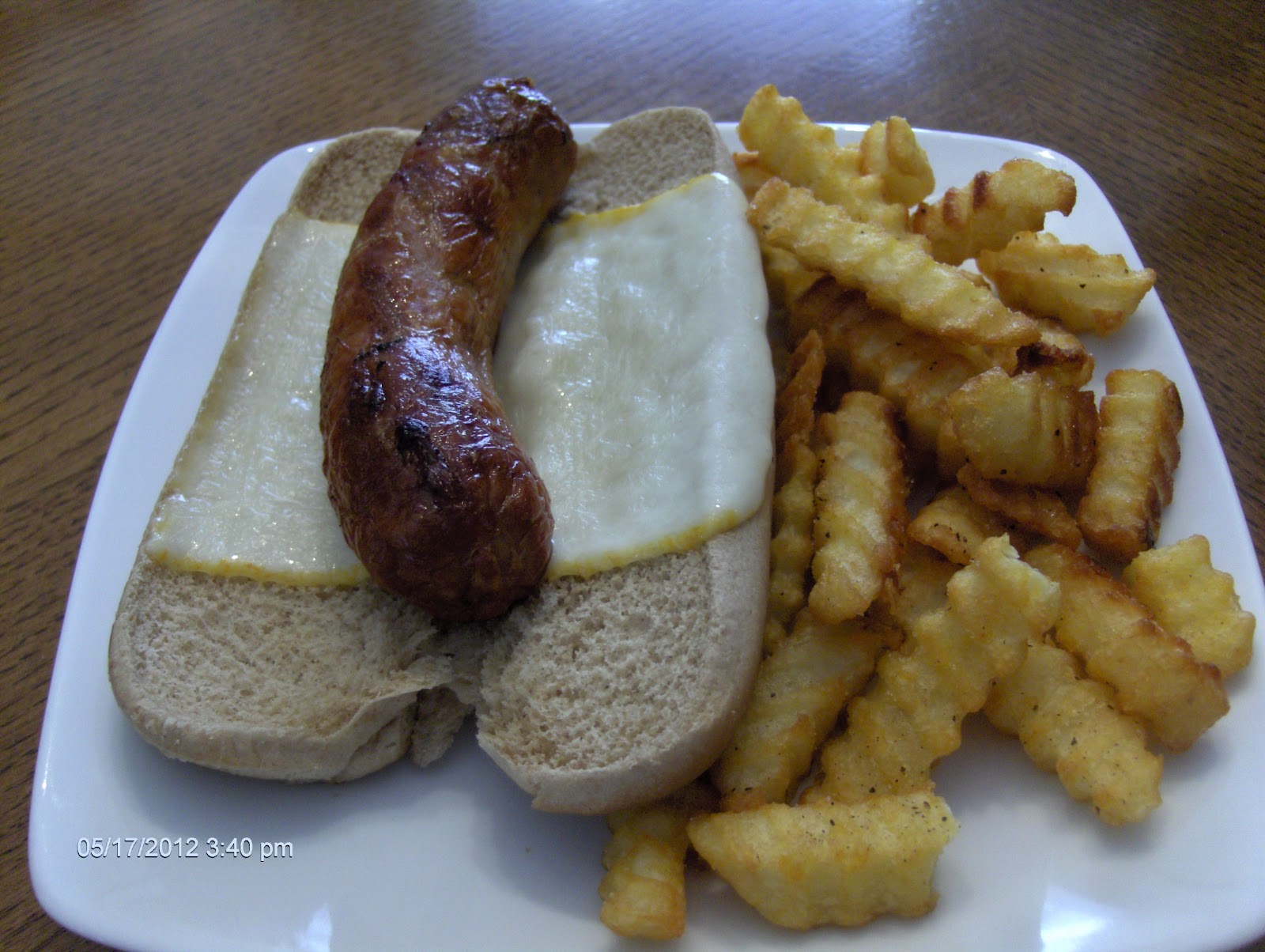 Diab2Cook Grilled Hot Italian Turkey Sausage on Baked Bun w/ Baked