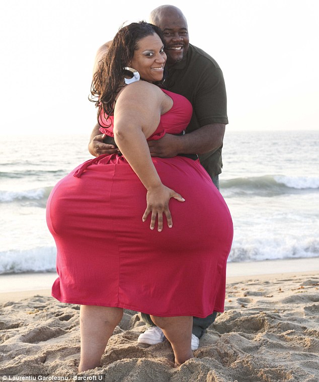 Bootylicious Meet The 420lb Mother Of Four With The Widest Hips In The World 