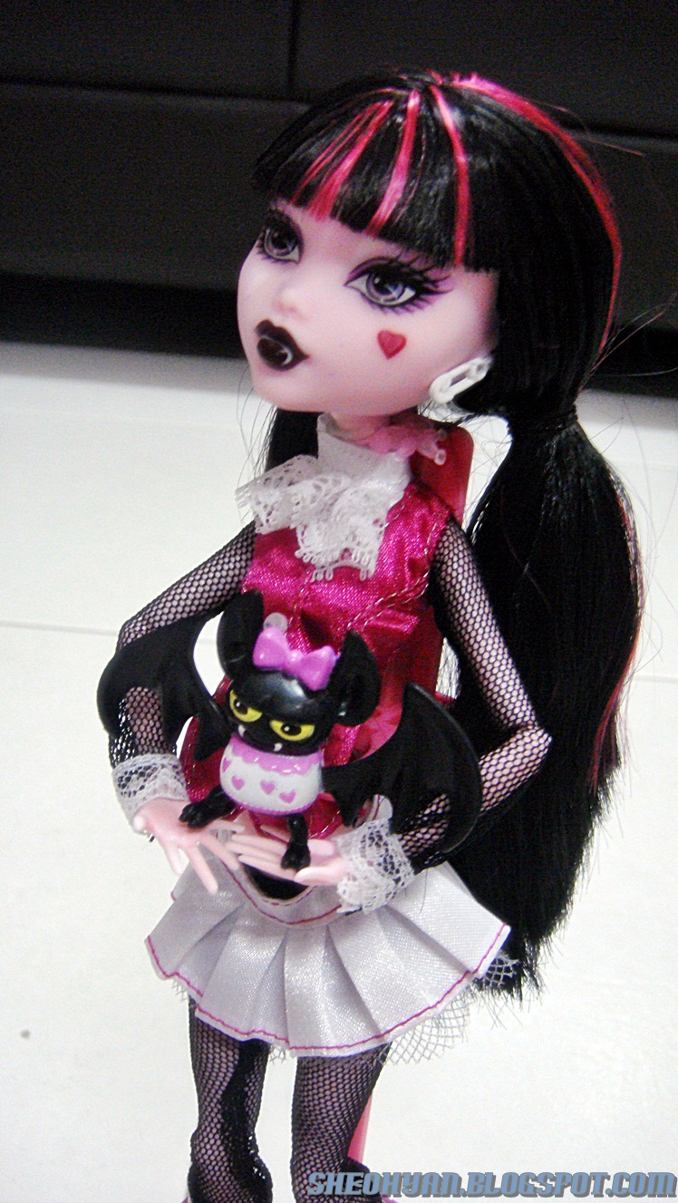 Monster High Doll Assortment Draculaura Review Blog