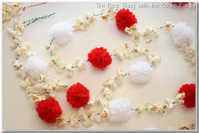 Tree Decorating Ideas: Popcorn and Pom Pom Garland