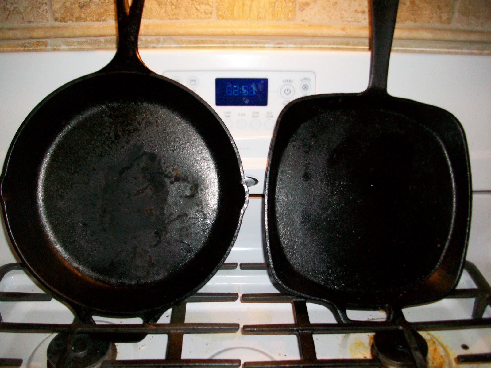 Living Pure and Simple Cast Iron Pots and Pans The New Old Way to Cook