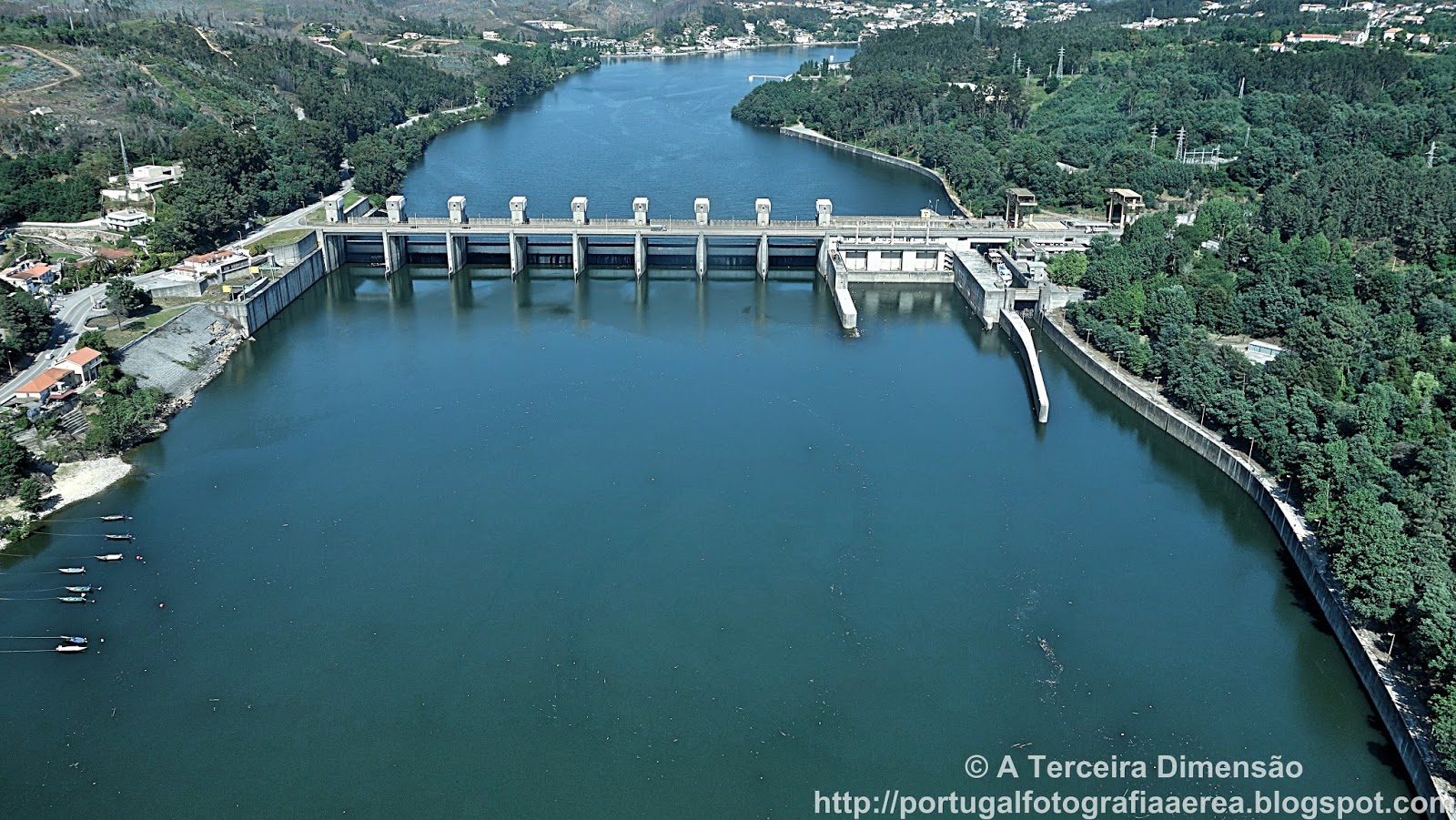 A Terceira Dimensão Barragem de CrestumaLever