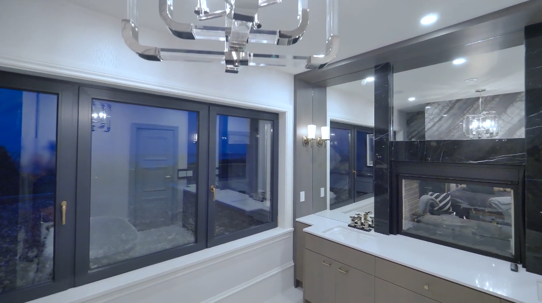 29 Interior Design Photos vs. 1103 Gilston Rd, West Vancouver Luxury Home Tour