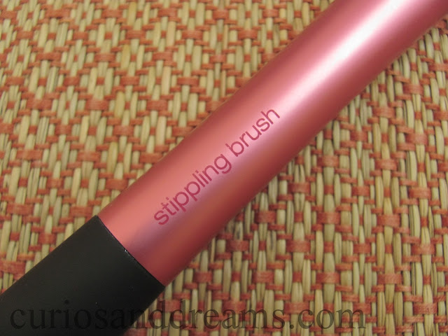 Real Techniques Stippling Brush review, Real Techniques india,