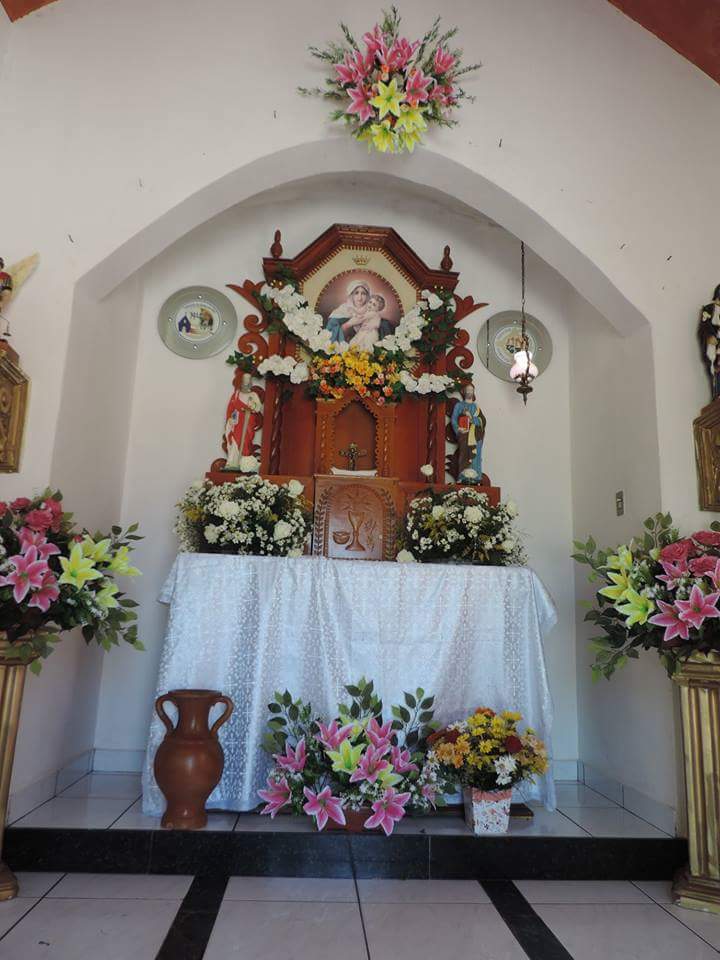 Romaria da Mãe Rainha é iniciada, no Santuário Lar Paroquial, em MauritiCE Romaria da Mãe Rainha é iniciada, no Santuário Lar Paroquial, em MauritiCE