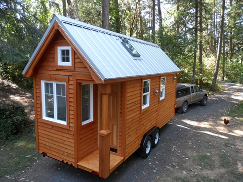 Siskiyou Colonial Tiny House by the Oregon Cottage Company 