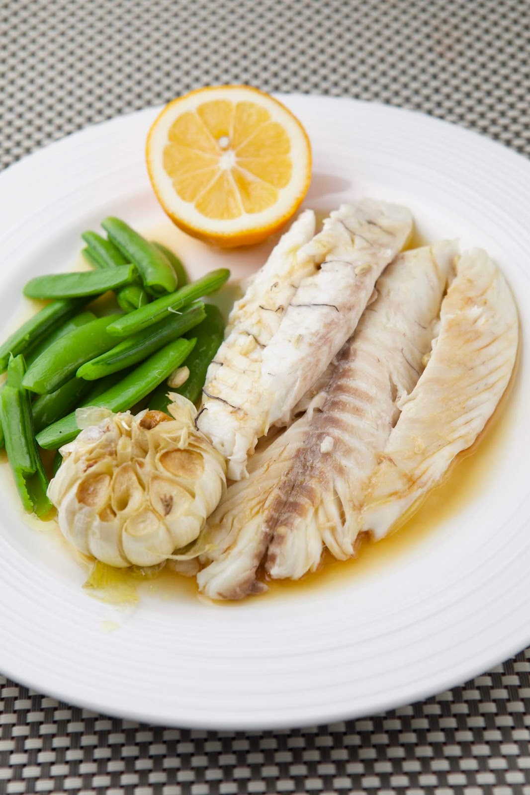 OISHII! Grilled threadfin with meyer lemon