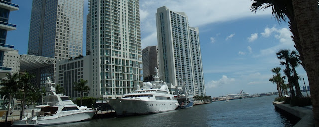 Desembocadura del Miami River Desembocadura del Miami River
