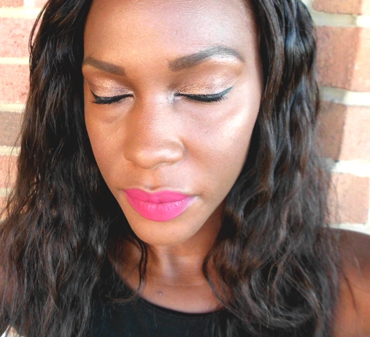 Golden Goddess Make Up For Ever Aqua Matic Eyeshadow Pencil In Metallic Golden Taupe Review Bella Noir Beauty