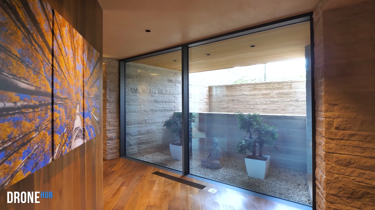 55 Photos vs. Luxury Modern Telluride Colorado Mountain Estate Interior Design Tour
