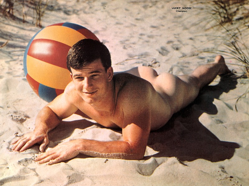 vint+nom+Lucky+Moore+by+Champion..jpg