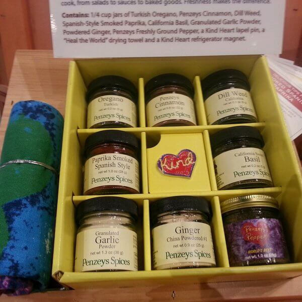 Free V Pin At Penzeys Spices Stores Free Samples